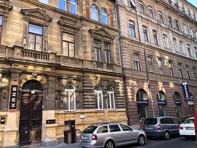 Eladó kereskedelmi és ipari ingatlan Budapest VIII. kerület 50 nm