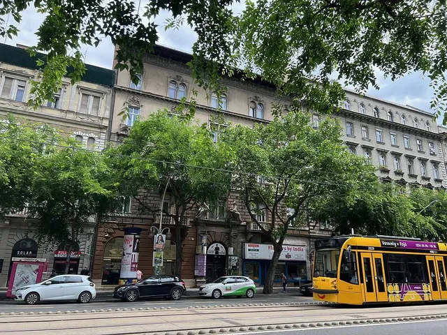 Eladó lakás Budapest VI. kerület 80 nm