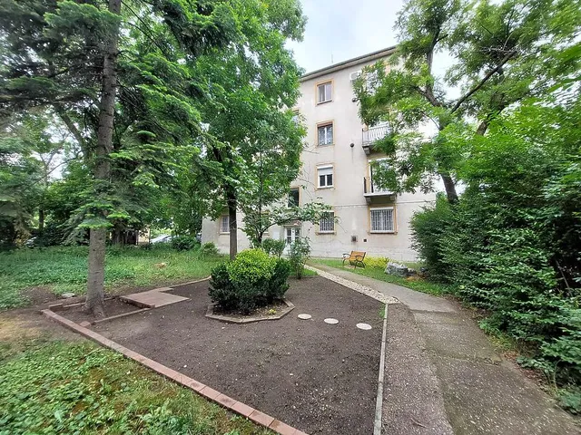 Eladó lakás Budapest XIV. kerület, Herminamező 50 nm