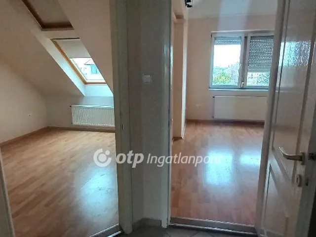 Eladó lakás Győr, Révfalu 69 nm