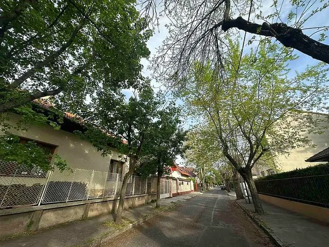 Eladó kereskedelmi és ipari ingatlan Budapest IV. kerület, Újpest 162 nm