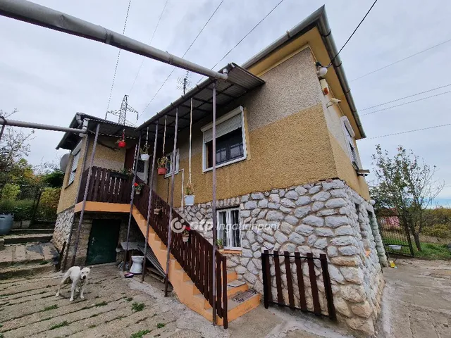 Eladó üdülő és hétvégi ház Miskolc, Bulgárföld 65 nm