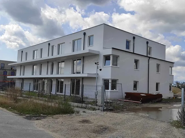 Eladó lakás Győr, Szitásdomb 60 nm