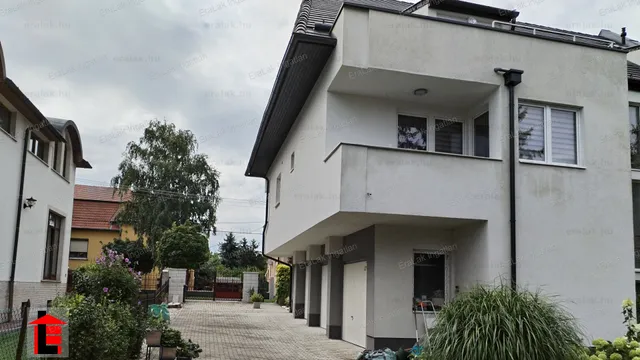 Eladó lakás Győr, Nádorváros 55 nm