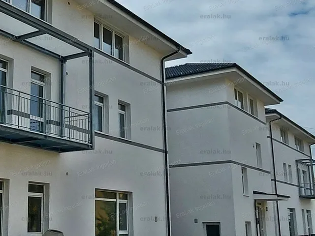 Eladó lakás Győr, Nádorváros 61 nm